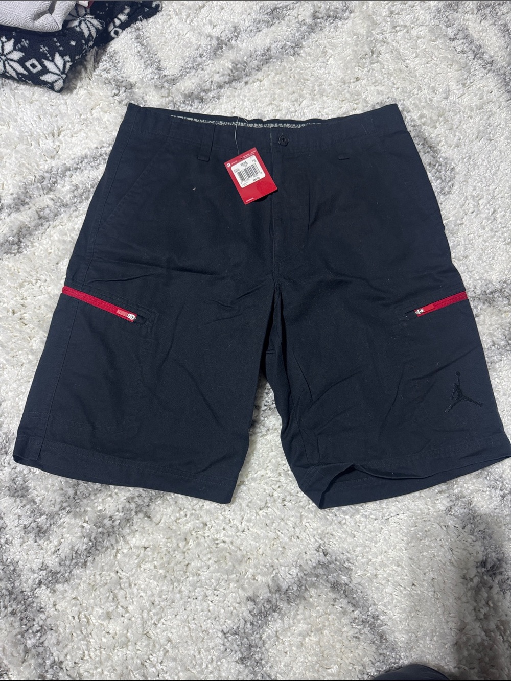 Jordan Black Cargo Shorts with Red Zip Details 639303-010 vintage